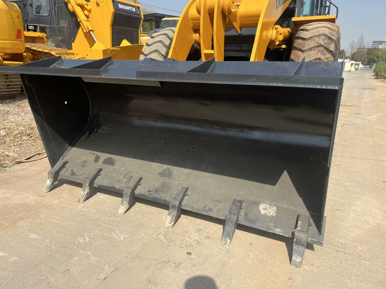 LIUGONG 835 - Wheel loader: gambar 5 LIUGONG 835 - Wheel loader: gambar 5