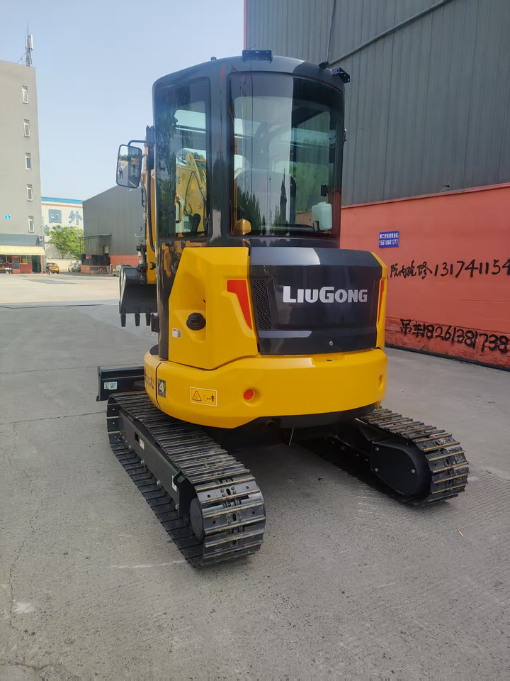 LIUGONG 9035F ZTSG4 BRAND NEW 3.8 TON 3 TON 4 TON MINI DIGGER - Ekskavator mini: gambar 1 LIUGONG 9035F ZTSG4 BRAND NEW 3.8 TON 3 TON 4 TON MINI DIGGER - Ekskavator mini: gambar 1
