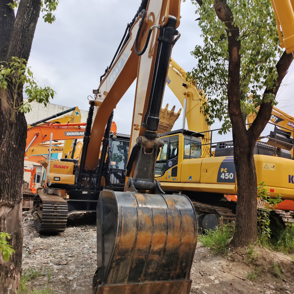 SANY 235C - Ekskavator perayap: gambar 5 SANY 235C - Ekskavator perayap: gambar 5