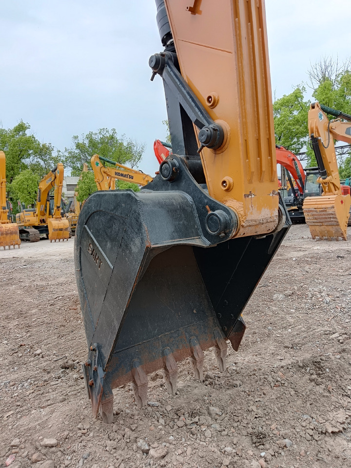 SANY SY 235H - Ekskavator perayap: gambar 3 SANY SY 235H - Ekskavator perayap: gambar 3