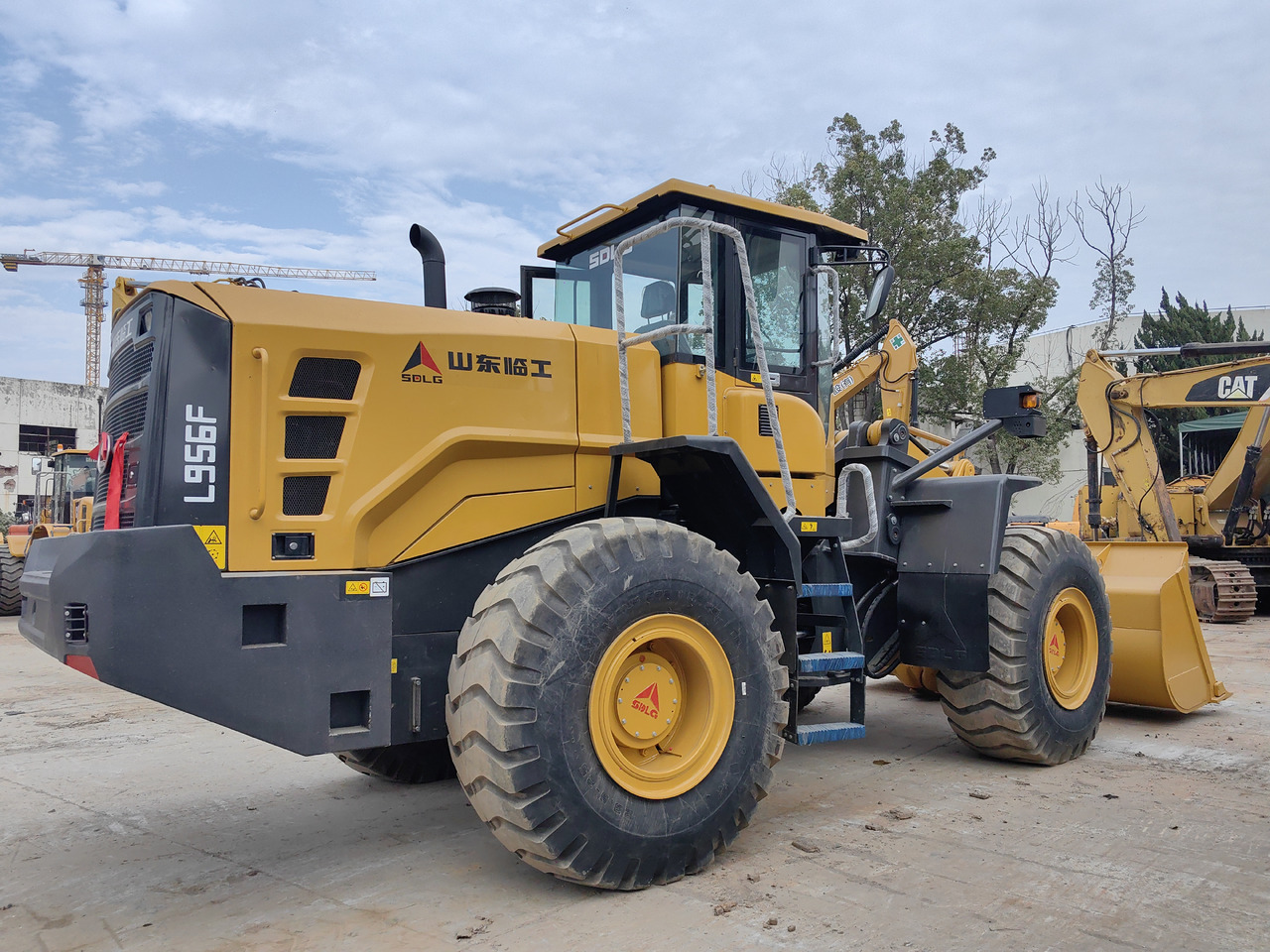 SDLG 956F - Wheel loader: gambar 1 SDLG 956F - Wheel loader: gambar 1
