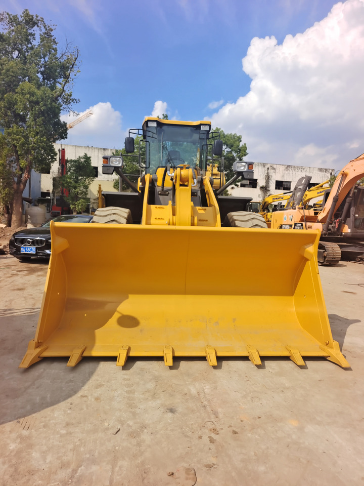 SDLG 958F - Wheel loader: gambar 2 SDLG 958F - Wheel loader: gambar 2