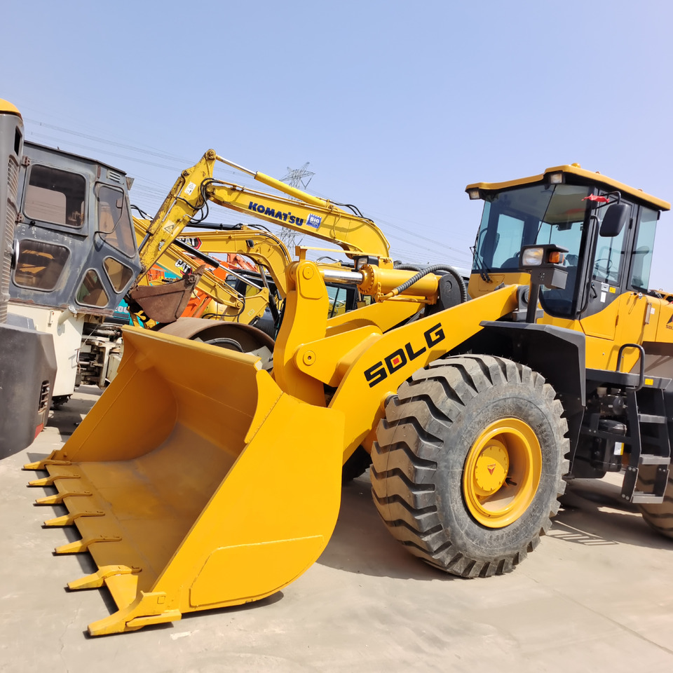 SDLG 958L - Wheel loader: gambar 2 SDLG 958L - Wheel loader: gambar 2