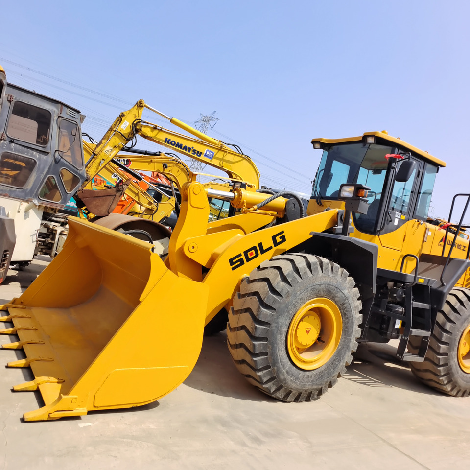 SDLG LG958L - Wheel loader: gambar 1 SDLG LG958L - Wheel loader: gambar 1