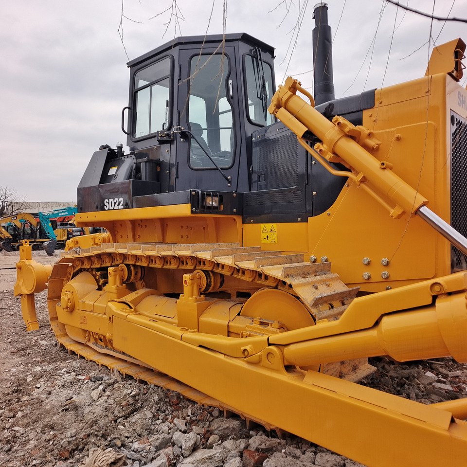 SHANTUI SD22 WITH RIPPER - Bulldozer: gambar 5 SHANTUI SD22 WITH RIPPER - Bulldozer: gambar 5