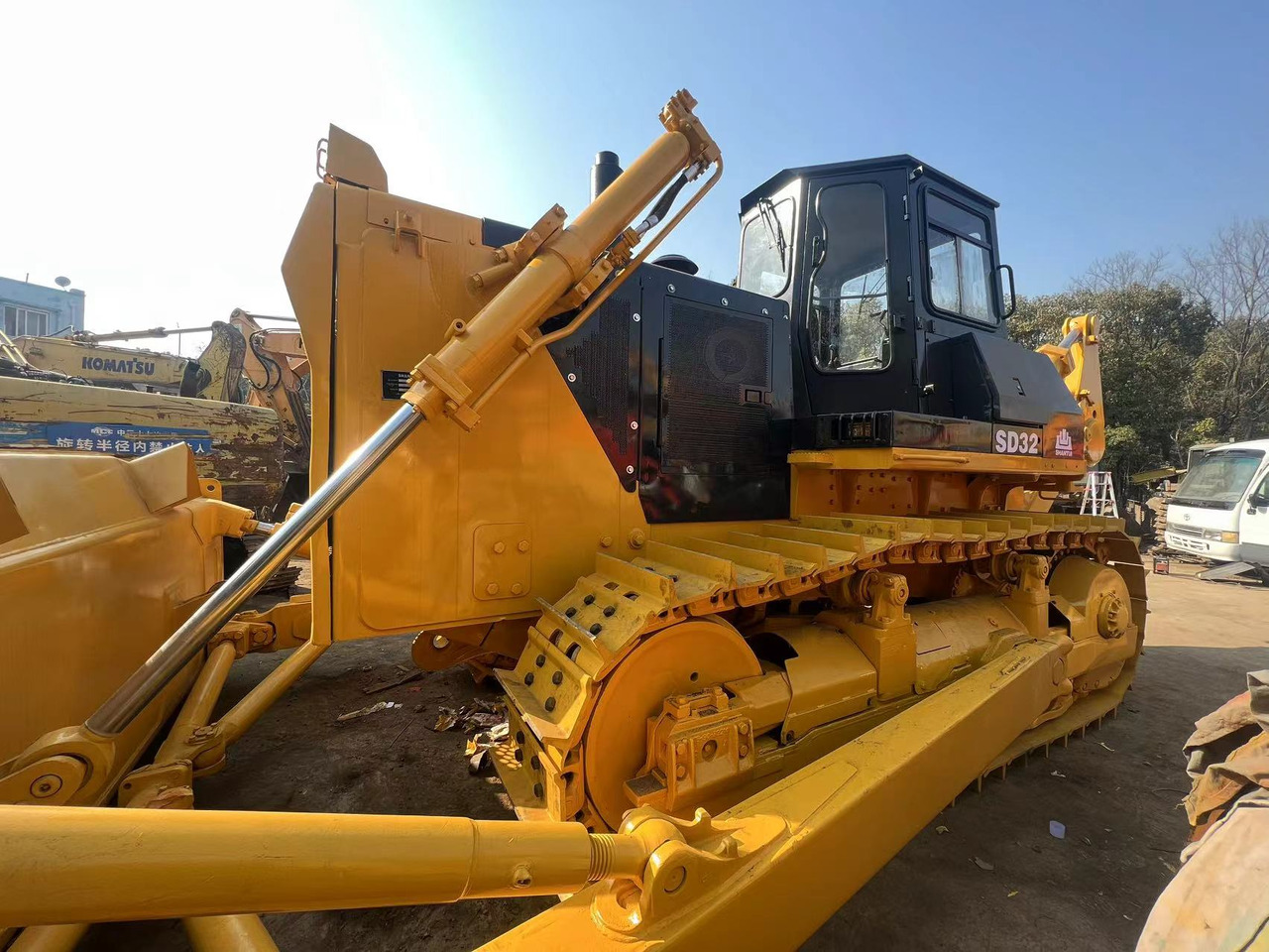 Bulldozer SHANTUI sd32 SD 32 SD22 SD16: gambar 9