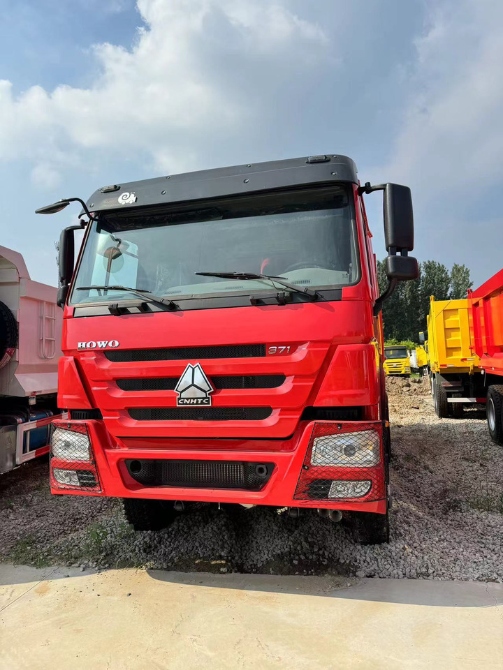 SINOTRUK HOWO 371 DUMP TRUCK 6*4 375 380 400 420 HP - Truk jungkit: gambar 5 SINOTRUK HOWO 371 DUMP TRUCK 6*4 375 380 400 420 HP - Truk jungkit: gambar 5