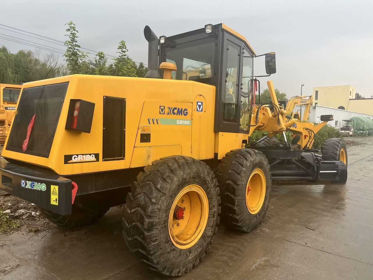 XCMG GR180 - Grader: gambar 1 XCMG GR180 - Grader: gambar 1
