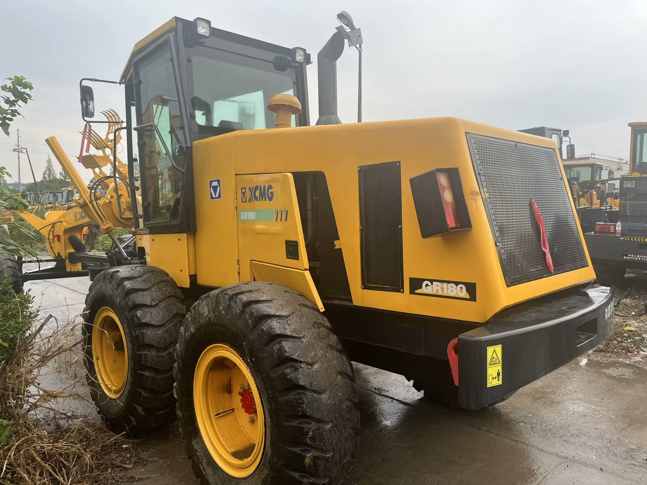 XCMG GR180 - Grader: gambar 3 XCMG GR180 - Grader: gambar 3