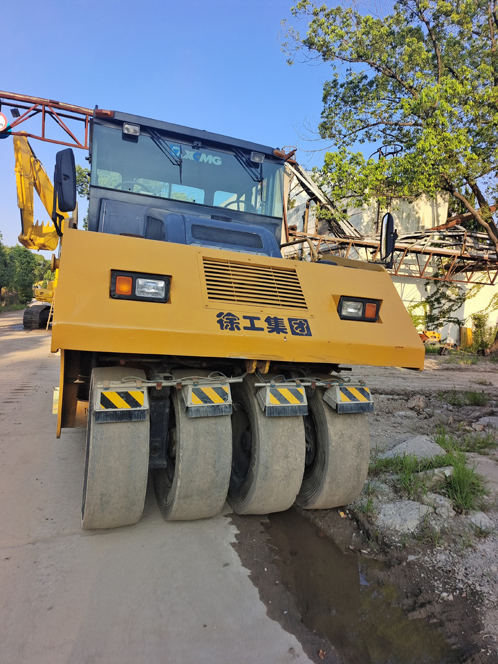 XCMG XP263 - Roller pneumatik: gambar 3 XCMG XP263 - Roller pneumatik: gambar 3
