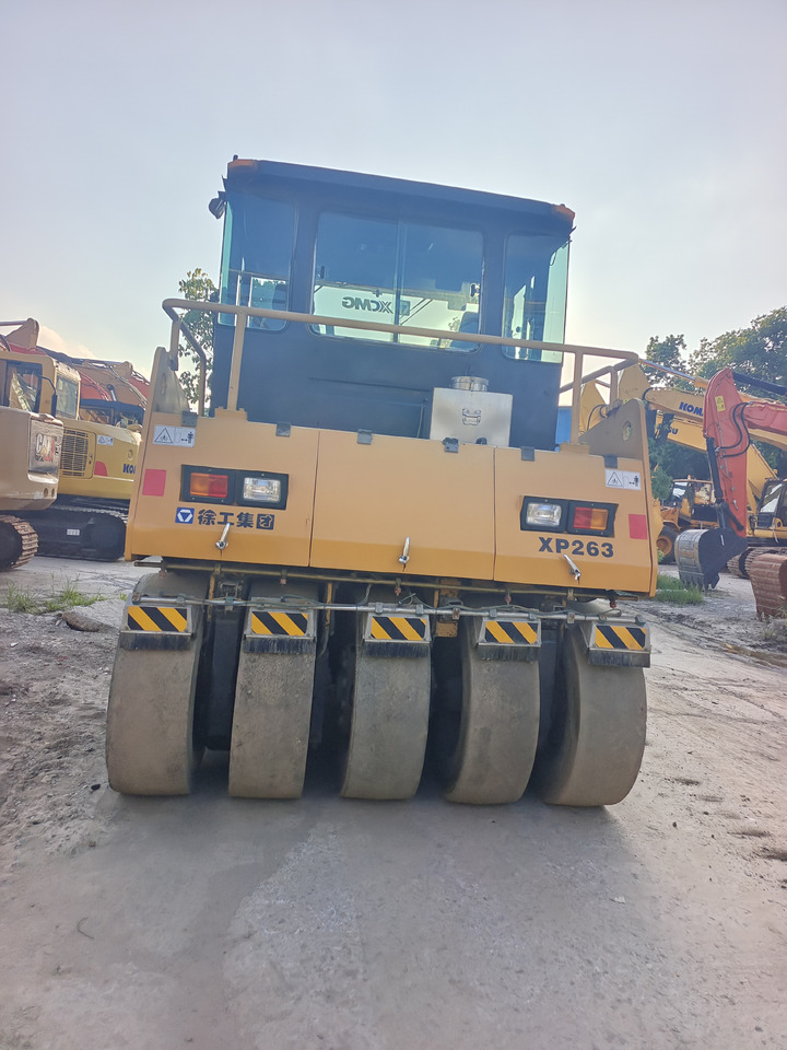 XCMG XP263 - Roller pneumatik: gambar 5 XCMG XP263 - Roller pneumatik: gambar 5