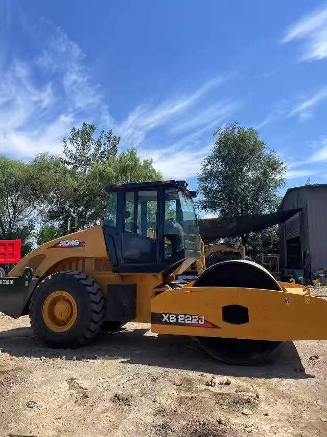 XCMG XS 222J 223J 263J 183J 163J - Roller jalan: gambar 4 XCMG XS 222J 223J 263J 183J 163J - Roller jalan: gambar 4
