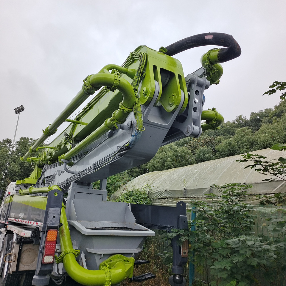 Truk pompa beton baru ZOOMLION ZLJ5336THBSE 47 METER PUMP TRUCK: gambar 9
