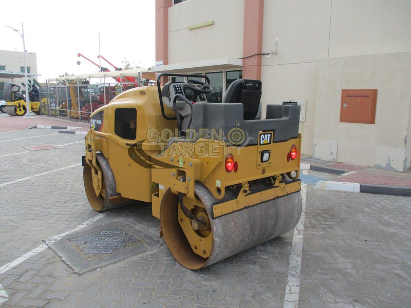 Caterpillar CB34B - Rol pertanian: gambar 4 Caterpillar CB34B - Rol pertanian: gambar 4
