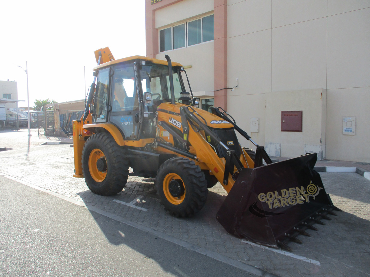 JCB 3DX PLUS 4×4 BACKHOE LOADER - Backhoe loader: gambar 1 JCB 3DX PLUS 4×4 BACKHOE LOADER - Backhoe loader: gambar 1