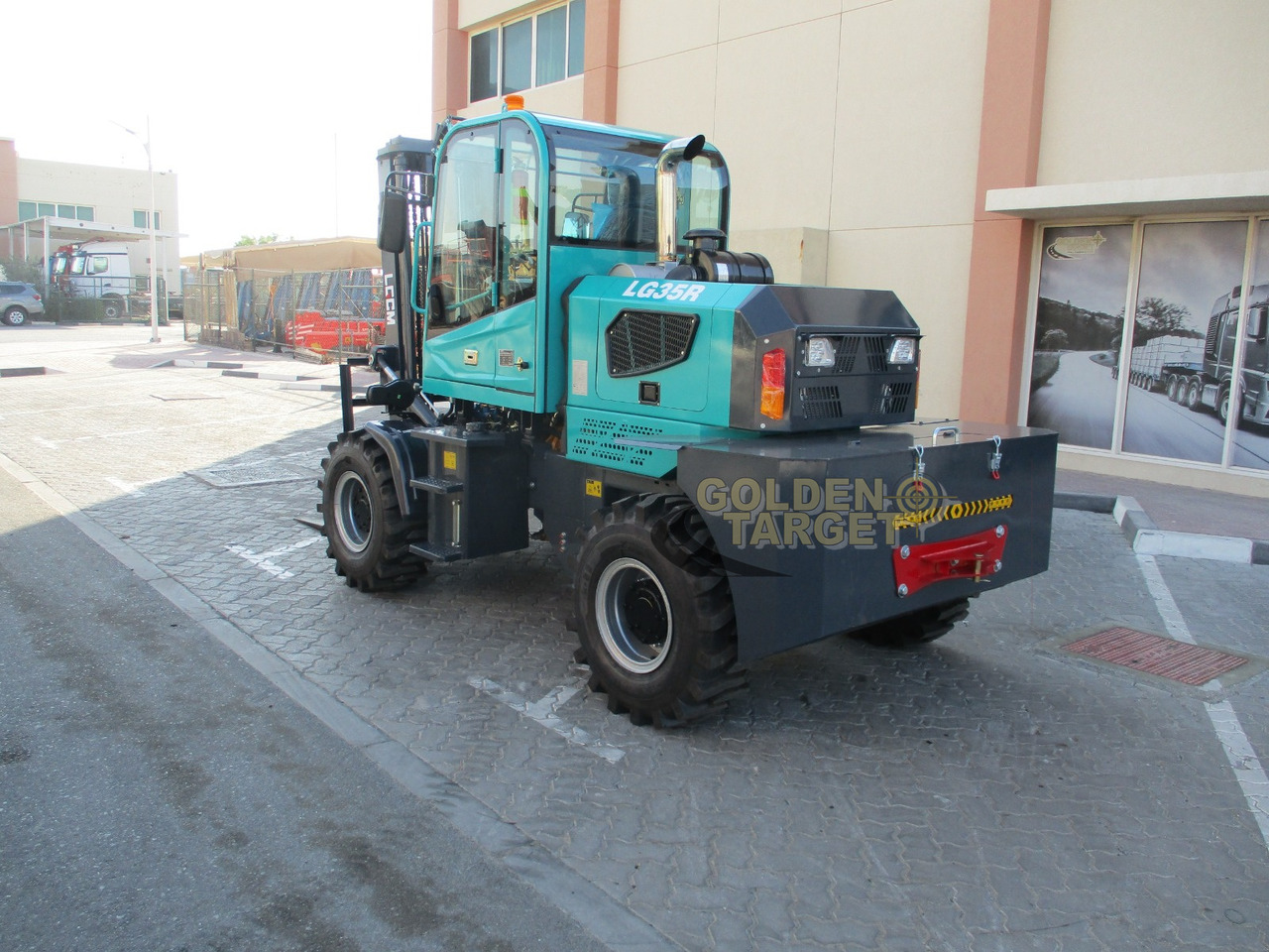LGCM LG35R Rough Terrain Forklift - Forklift diesel: gambar 4 LGCM LG35R Rough Terrain Forklift - Forklift diesel: gambar 4