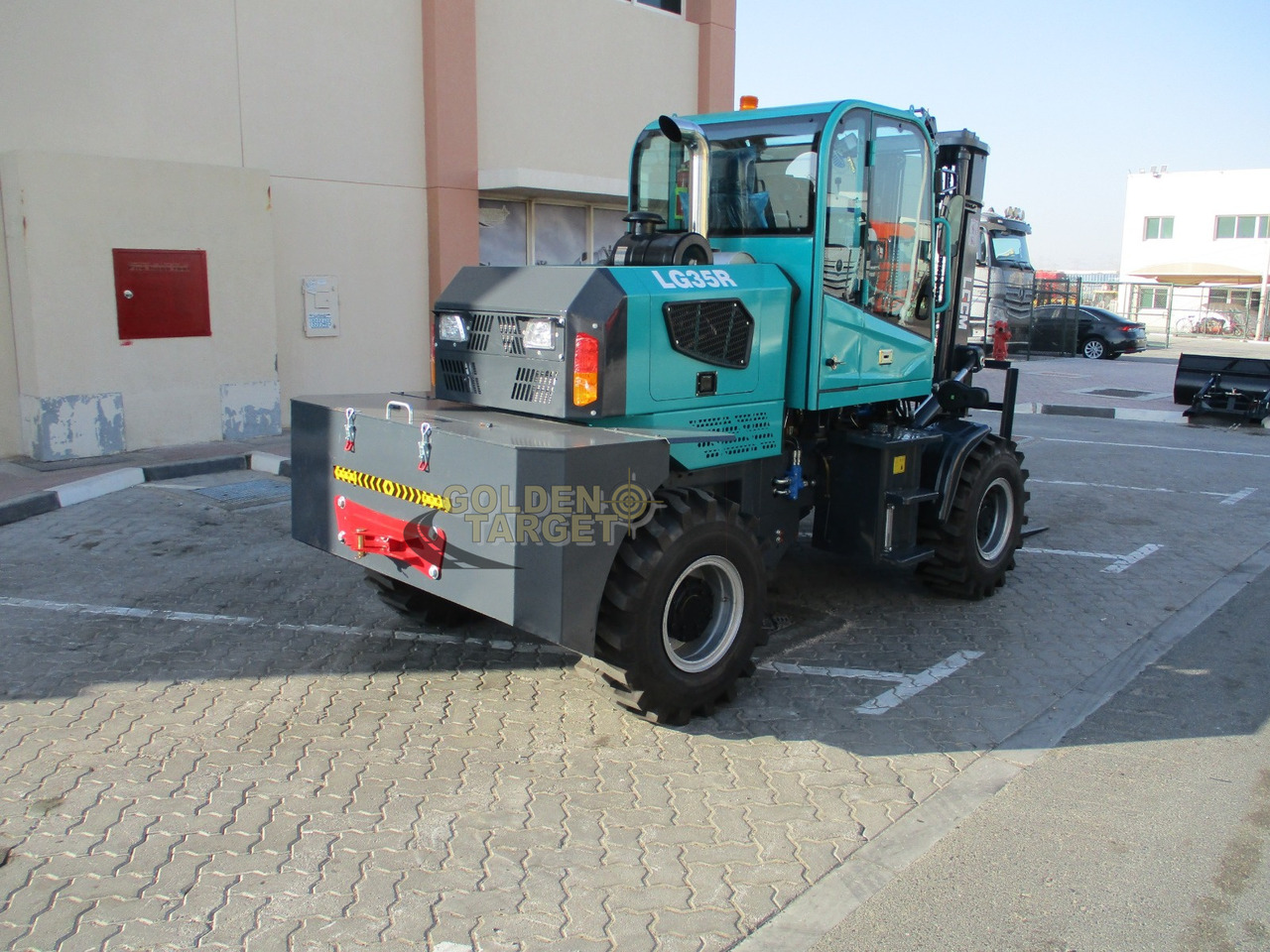 LGCM LG35R Rough Terrain Forklift - Forklift diesel: gambar 3 LGCM LG35R Rough Terrain Forklift - Forklift diesel: gambar 3