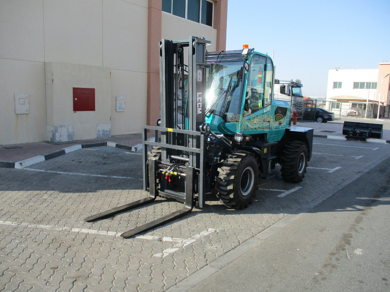 LGCM LG35R Rough Terrain Forklift - Forklift diesel: gambar 2 LGCM LG35R Rough Terrain Forklift - Forklift diesel: gambar 2