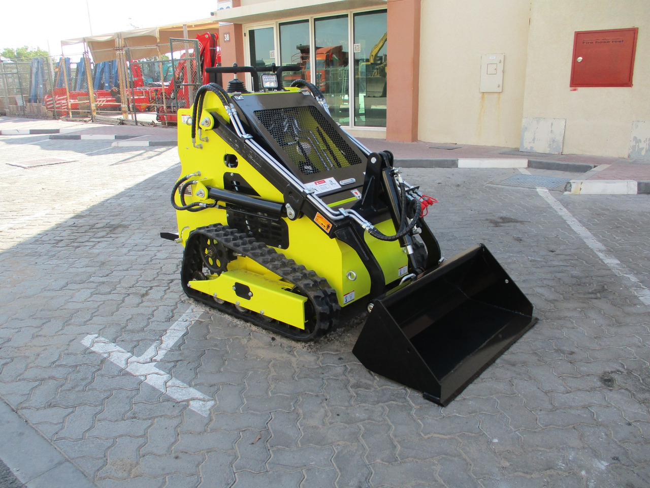 Skid steer baru MACHPRO MPS330 Mini Skid Steer: gambar 1