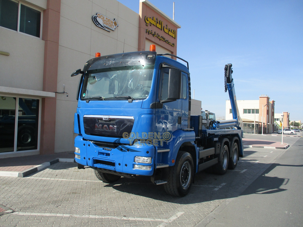 MAN TGS 26.440 6x4 Skip Loader - Truk skip loader: gambar 2 MAN TGS 26.440 6x4 Skip Loader - Truk skip loader: gambar 2