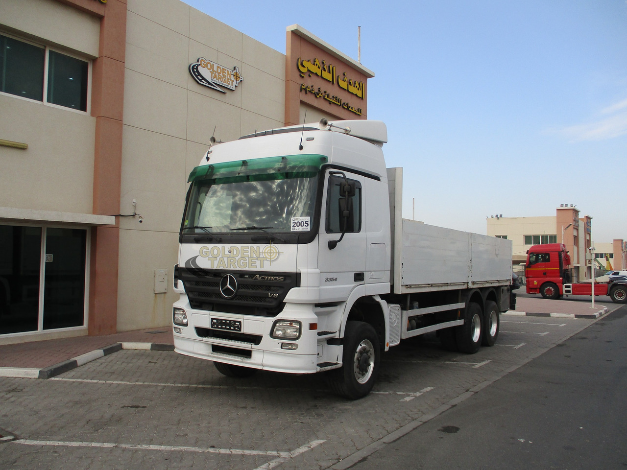 MERCEDES-BENZ ACTROS 3354 6x6 Chassis Truck - Truk sasis: gambar 2 MERCEDES-BENZ ACTROS 3354 6x6 Chassis Truck - Truk sasis: gambar 2