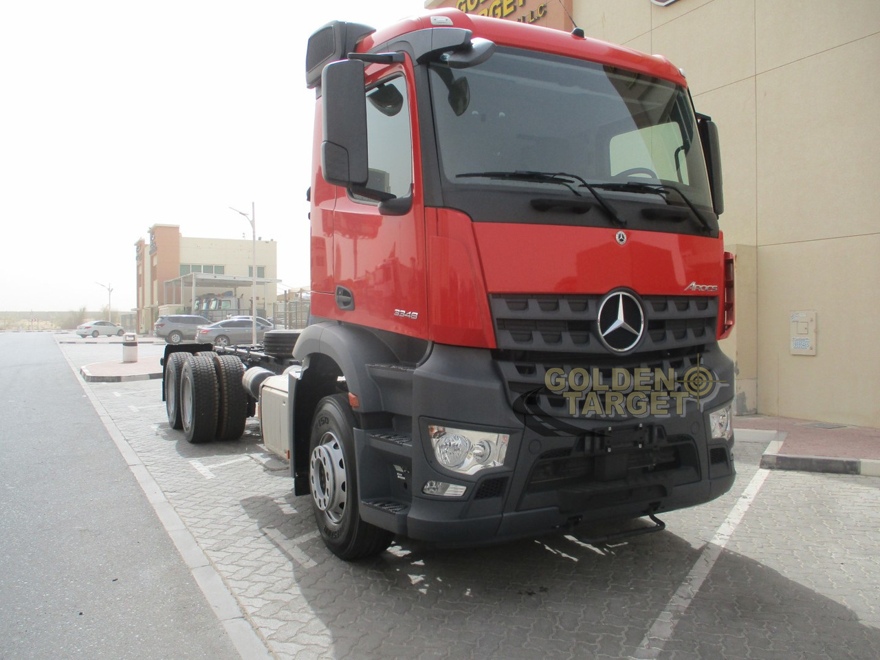 MERCEDES-BENZ Arocs 3348 6x4 Chassis - Truk sasis: gambar 1 MERCEDES-BENZ Arocs 3348 6x4 Chassis - Truk sasis: gambar 1