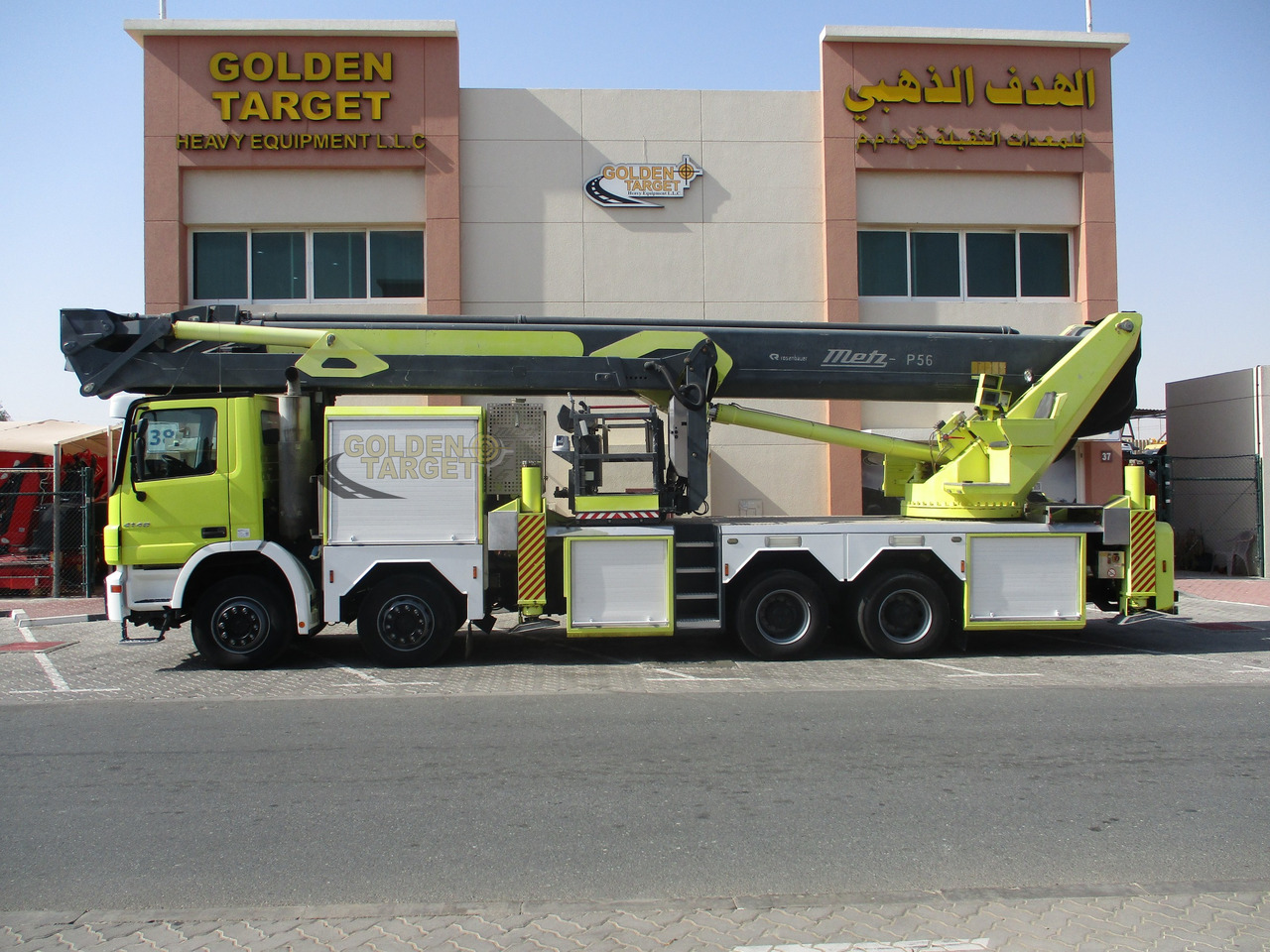 Mercedes ACTROS 4140 8x4 METZ P56 Fire Truck - Truk pemadam kebakaran: gambar 5 Mercedes ACTROS 4140 8x4 METZ P56 Fire Truck - Truk pemadam kebakaran: gambar 5