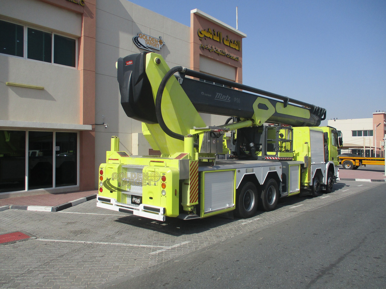 Mercedes ACTROS 4140 8x4 METZ P56 Fire Truck - Truk pemadam kebakaran: gambar 3 Mercedes ACTROS 4140 8x4 METZ P56 Fire Truck - Truk pemadam kebakaran: gambar 3