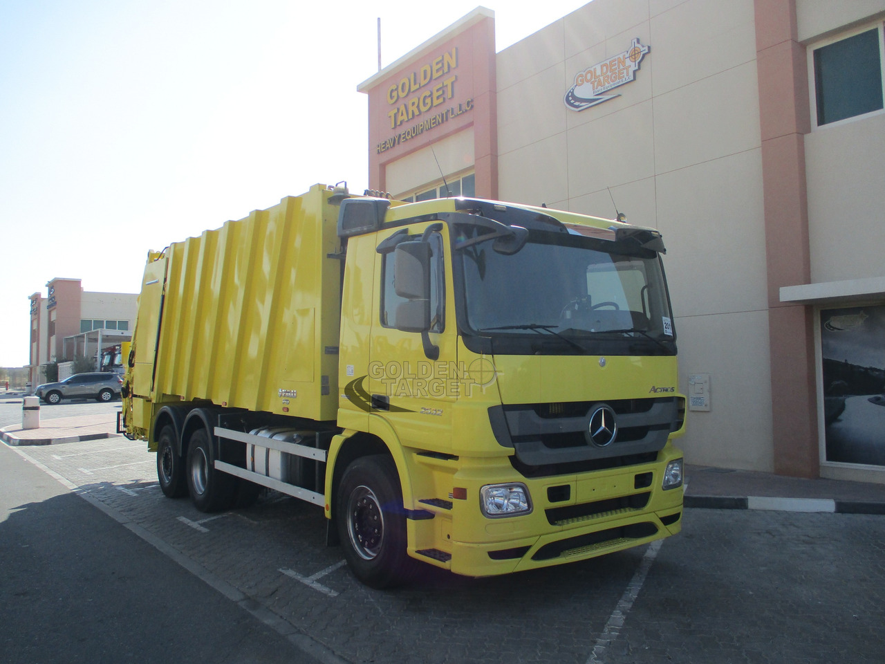 Mercedes Actros 2532 6×2 Garbage Truck - Truk sampah: gambar 1 Mercedes Actros 2532 6×2 Garbage Truck - Truk sampah: gambar 1