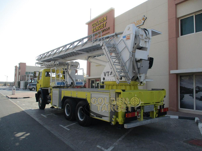 Mercedes-Benz 2638 - Platform pengangkat: gambar 4 Mercedes-Benz 2638 - Platform pengangkat: gambar 4