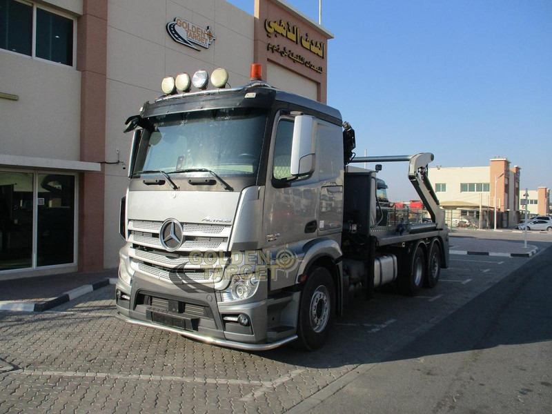 Mercedes-Benz 2642 6×2 Double Skip Loader with HIAB Crane - Loader konstruksi: gambar 1 Mercedes-Benz 2642 6×2 Double Skip Loader with HIAB Crane - Loader konstruksi: gambar 1