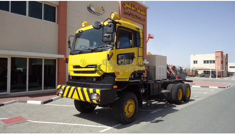 Nissan CZ4YL - Semi-trailer sasis: gambar 2 Nissan CZ4YL - Semi-trailer sasis: gambar 2