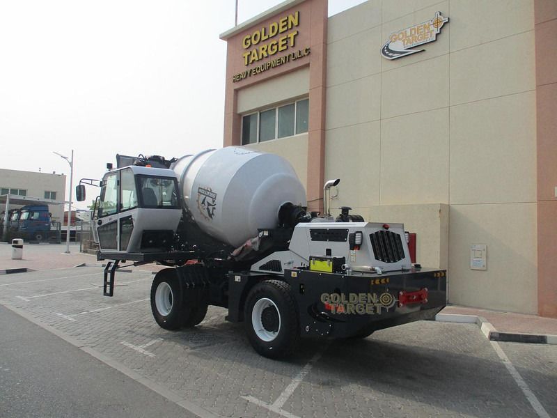 SOLUTION H35 - Truk pengaduk beton: gambar 1 SOLUTION H35 - Truk pengaduk beton: gambar 1