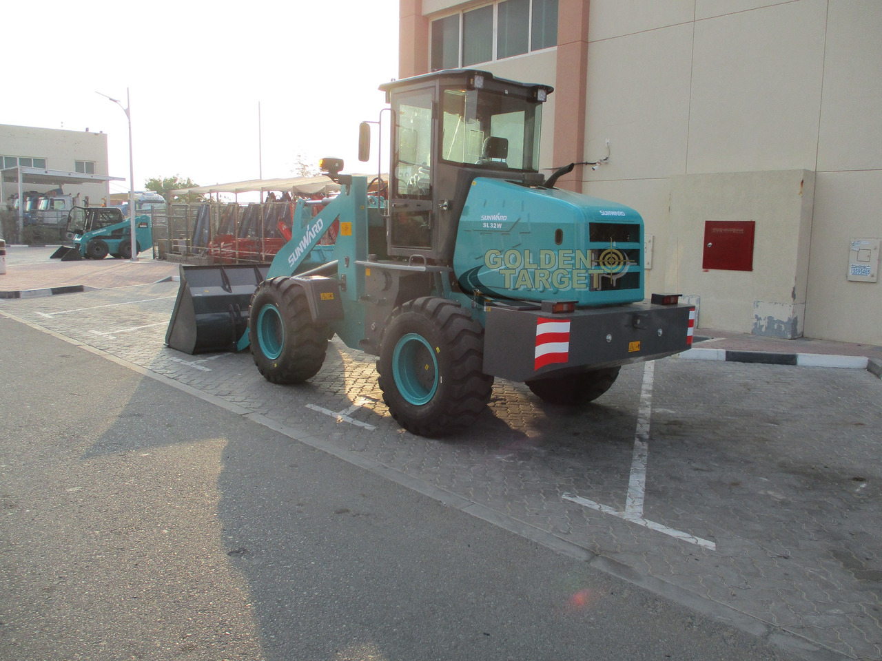SUNWARD SL32W - Wheel loader: gambar 4 SUNWARD SL32W - Wheel loader: gambar 4