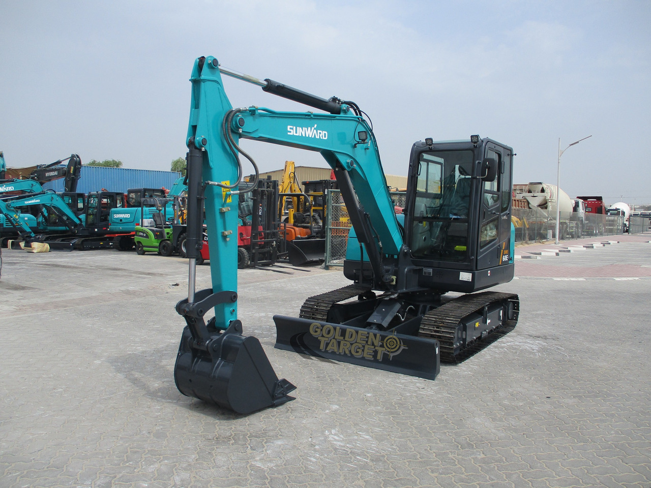 SUNWARD SWE60E Mini Hydraulic Excavator - Ekskavator mini: gambar 1 SUNWARD SWE60E Mini Hydraulic Excavator - Ekskavator mini: gambar 1