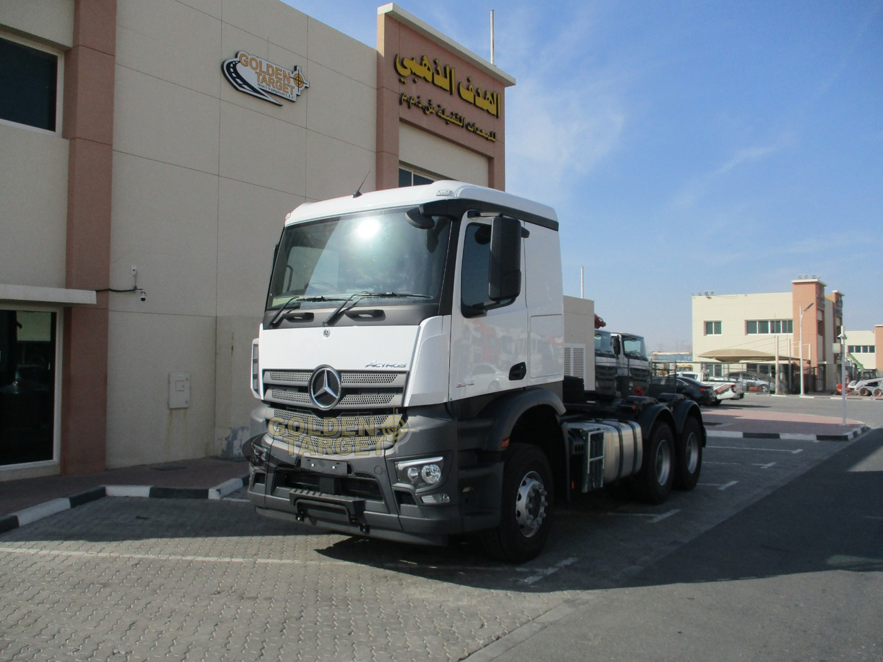 Mercedes-Benz Actros 3342 6x4 Right Hand Head Truck - Tractor head: gambar 2 Mercedes-Benz Actros 3342 6x4 Right Hand Head Truck - Tractor head: gambar 2