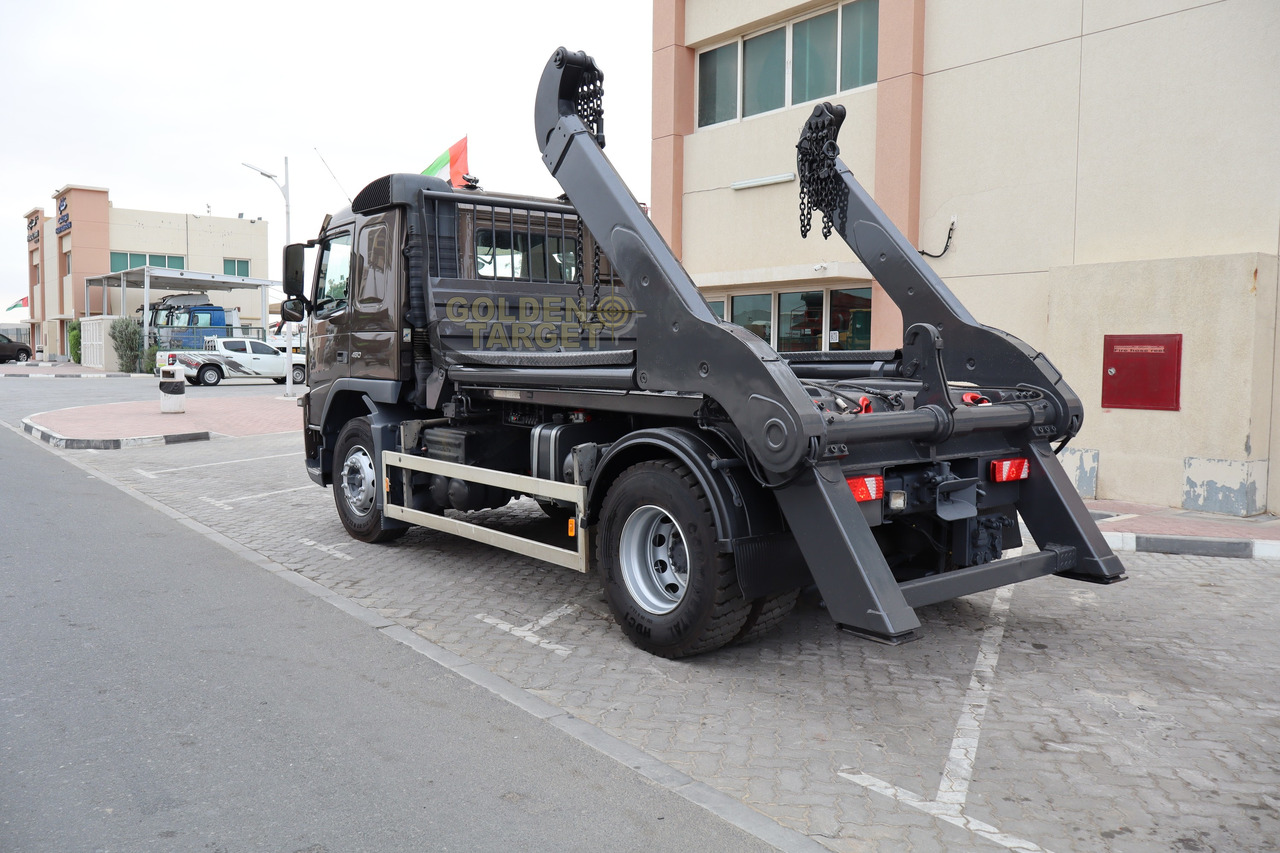 VOLVO FM440 4x2 Skip Loader - Truk skip loader: gambar 4 VOLVO FM440 4x2 Skip Loader - Truk skip loader: gambar 4