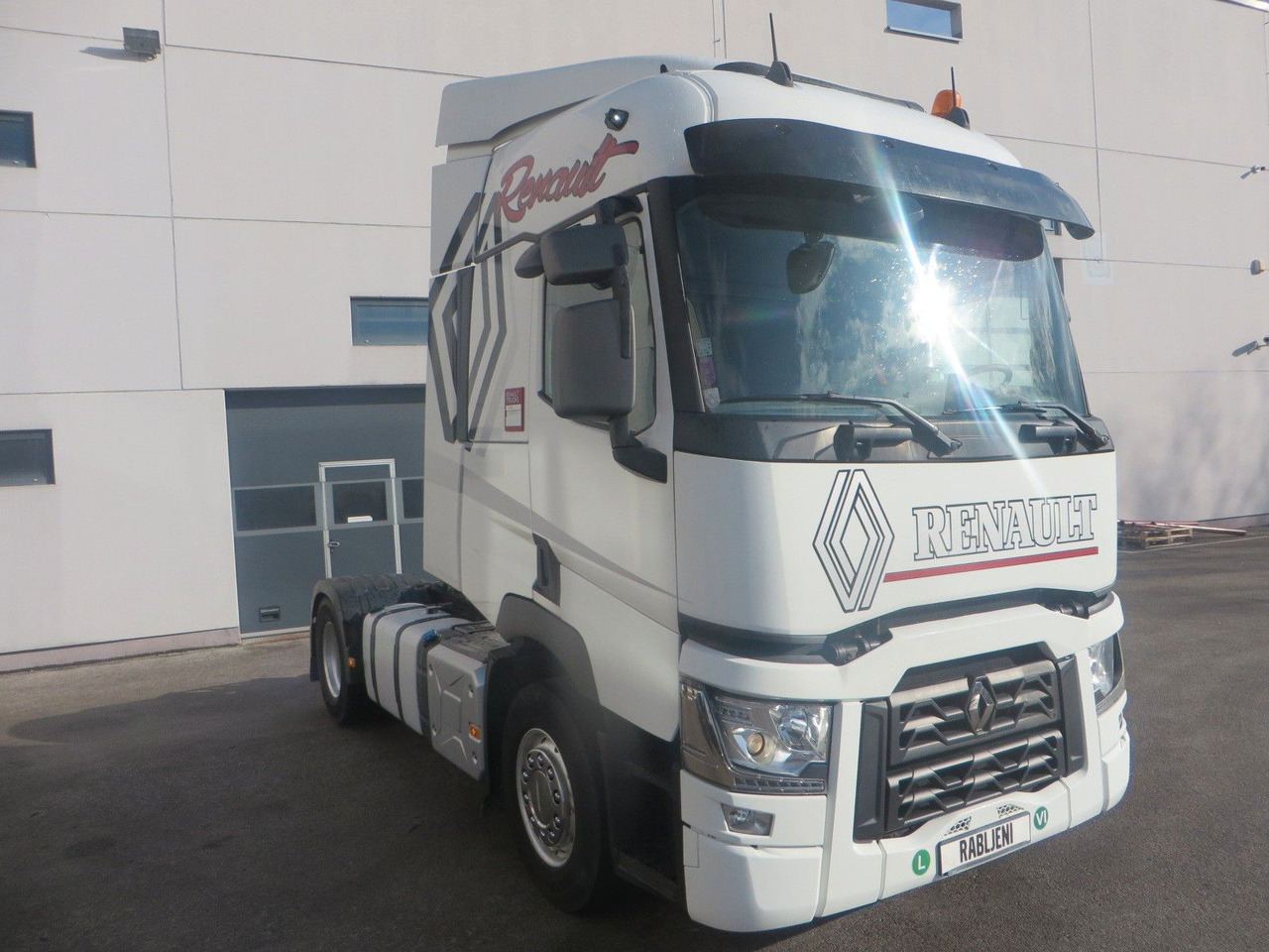 Renault T460 SC 4x2Tractor Retarder - Tractor head: gambar 2 Renault T460 SC 4x2Tractor Retarder - Tractor head: gambar 2