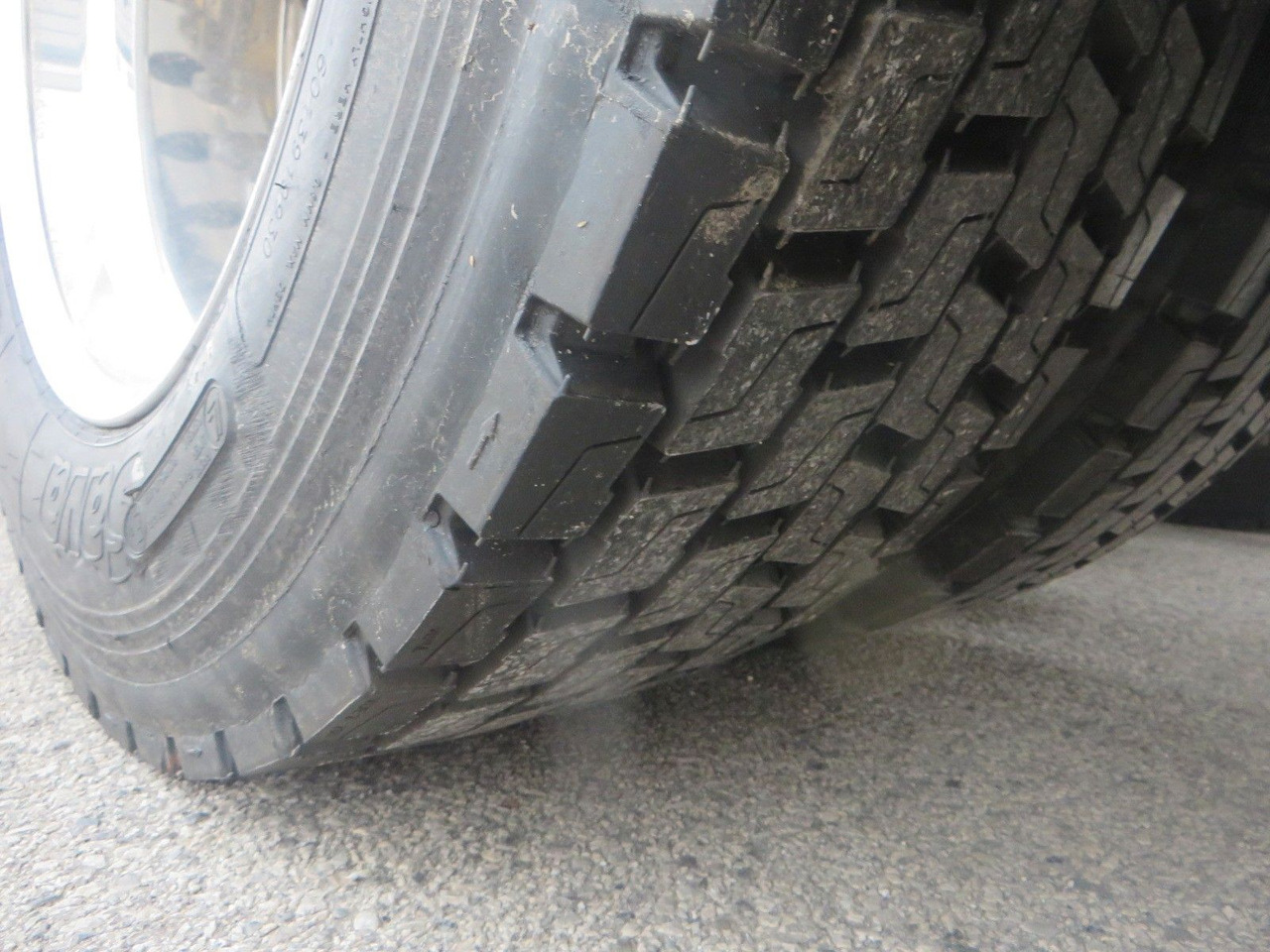 Renault T520 HSC 4x2Tractor mega Retarder - Tractor head: gambar 5 Renault T520 HSC 4x2Tractor mega Retarder - Tractor head: gambar 5