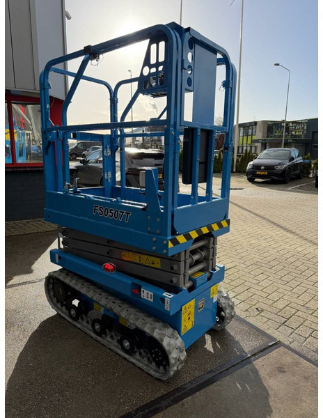 Fronteq FS0507T - Scissor lifts: gambar 5 Fronteq FS0507T - Scissor lifts: gambar 5