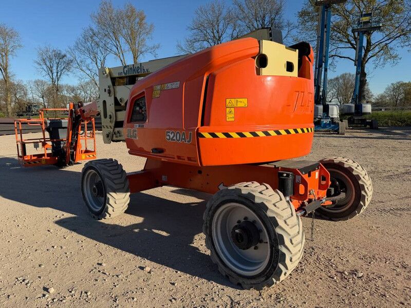 JLG 520 AJ - Boom artikulasi: gambar 5 JLG 520 AJ - Boom artikulasi: gambar 5
