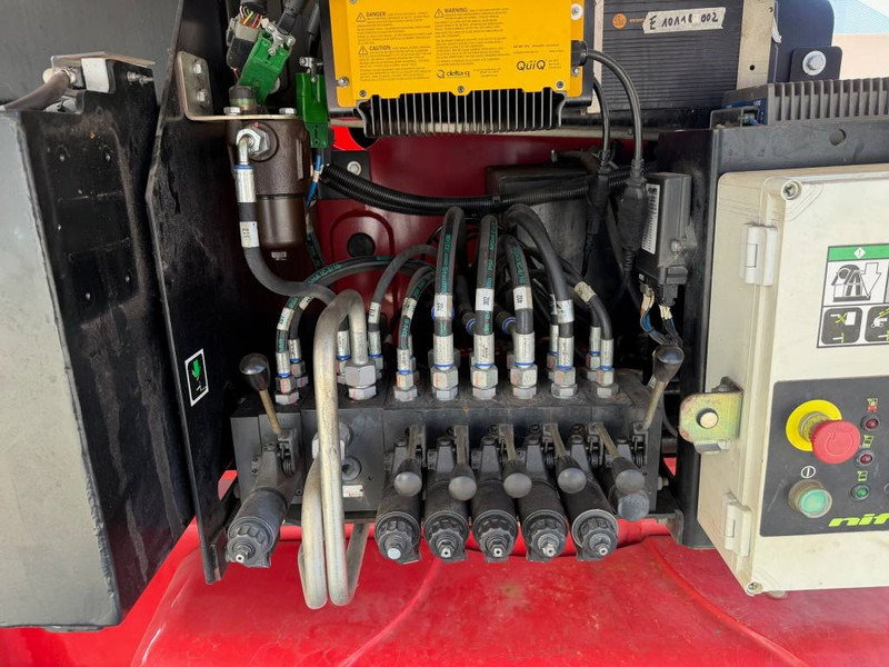 Boom artikulasi Niftylift HR 28: gambar 9 Boom artikulasi Niftylift HR 28: gambar 9