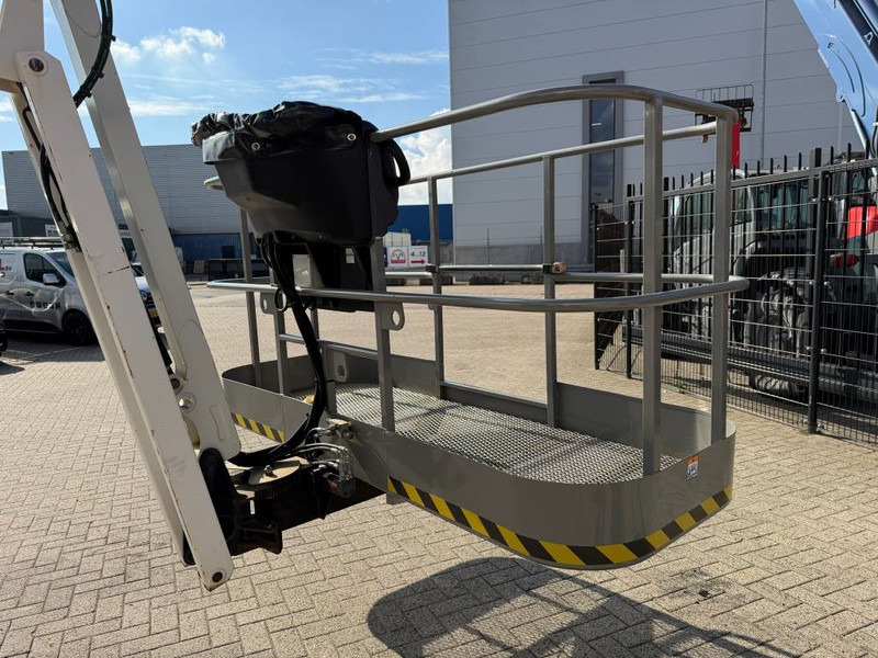 Boom artikulasi Niftylift HR 28: gambar 10 Boom artikulasi Niftylift HR 28: gambar 10