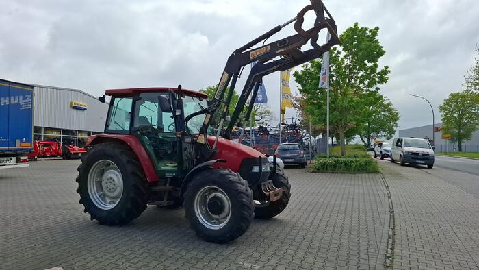 Case IH 1090 - Traktor: gambar 3 Case IH 1090 - Traktor: gambar 3