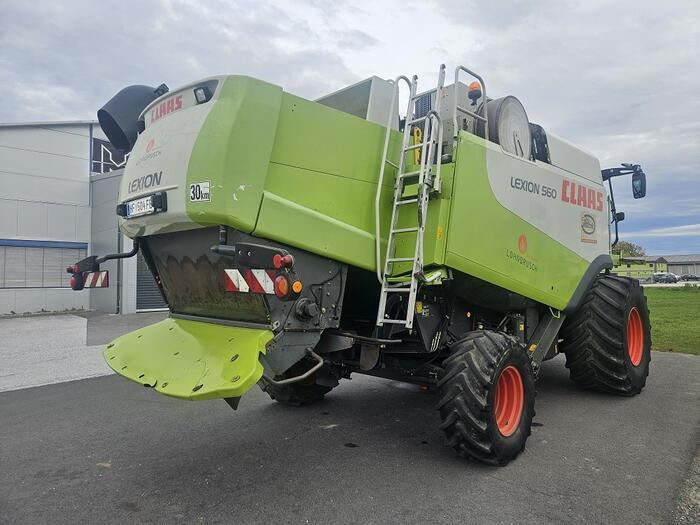 Claas Lexion 560 - Pemanen gabungan: gambar 5 Claas Lexion 560 - Pemanen gabungan: gambar 5