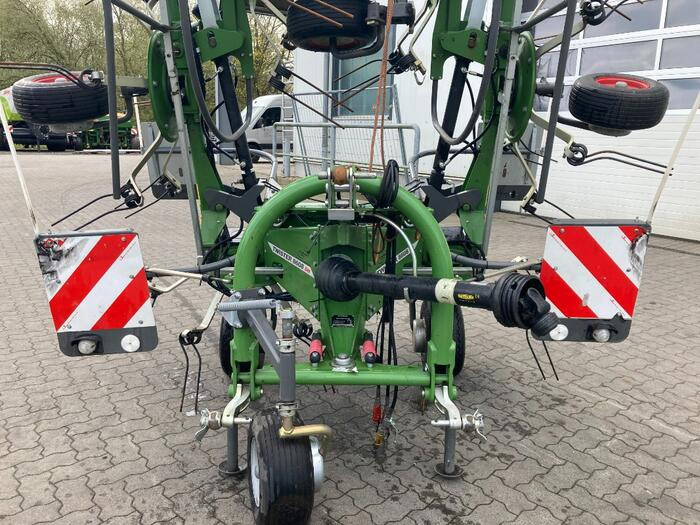 Fendt Twister 8608 DN - Tedder/ Menyapu: gambar 2 Fendt Twister 8608 DN - Tedder/ Menyapu: gambar 2