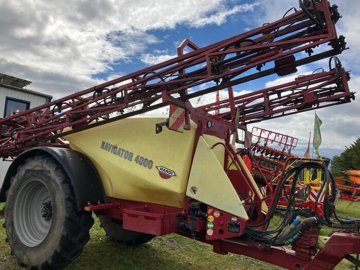 Hardi NAVIGATOR 4000 - Penyemprot traktor: gambar 2 Hardi NAVIGATOR 4000 - Penyemprot traktor: gambar 2