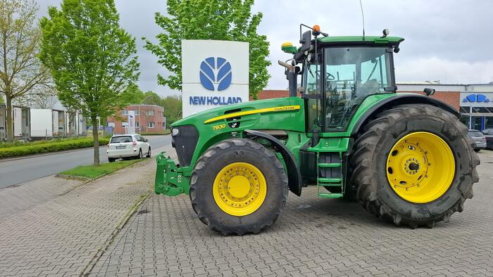 John Deere 7930 - Traktor: gambar 1 John Deere 7930 - Traktor: gambar 1