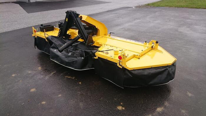 New Holland DuraDisc F 300 - Mesin pemotong padang rumput: gambar 3 New Holland DuraDisc F 300 - Mesin pemotong padang rumput: gambar 3