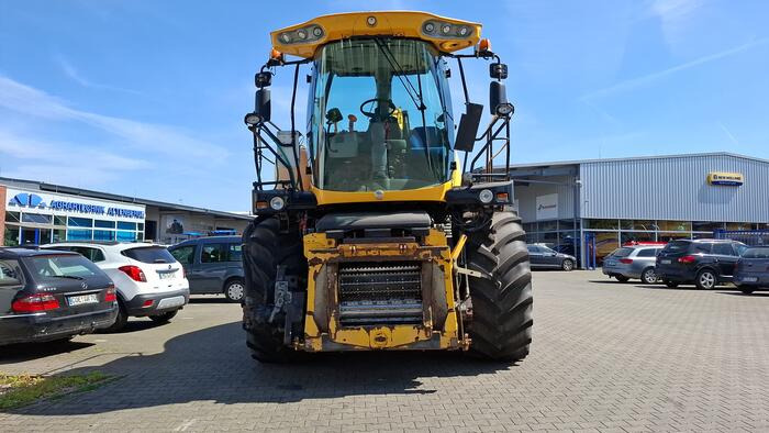 New Holland FR 9060 - Pemanen hijauan: gambar 2 New Holland FR 9060 - Pemanen hijauan: gambar 2